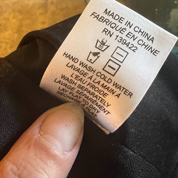 The Perfect Little Black Dress by Tobi - XS/TP - Deep Plunge Neckline - Picture 9 of 11